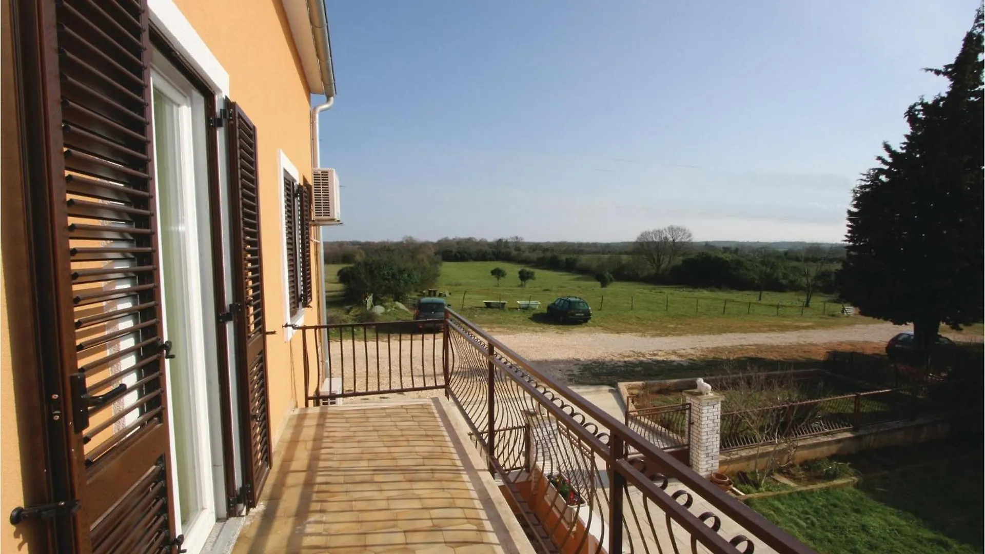 Lovely Apartment In Pula With Wifi Loborika كرواتيا